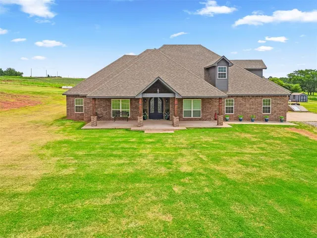 Photo 2 — 1555 County Road 1330, Chickasha, OK 73018