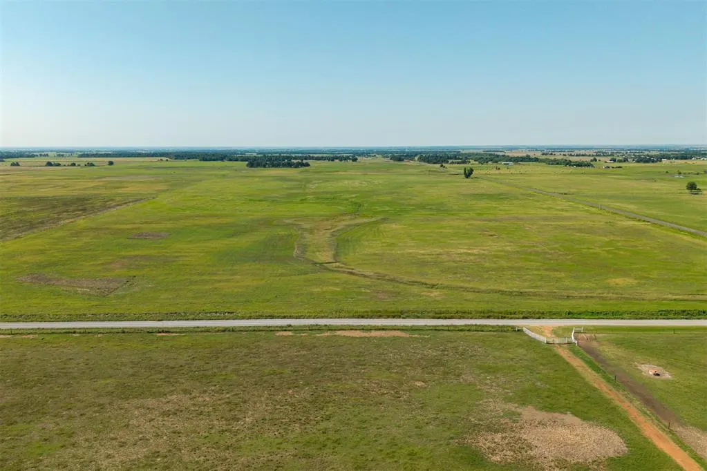Photo 7 — 1 N Rockwell & CR 72 Avenue, Crescent, OK 73028