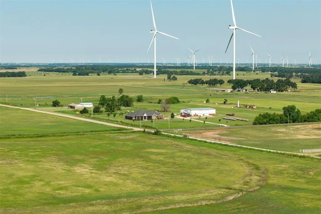 Photo 14 — 1 N Rockwell & CR 72 Avenue, Crescent, OK 73028