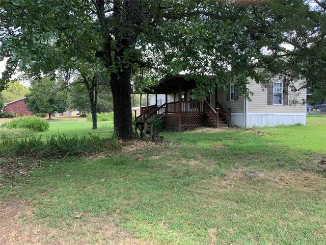Photo 6 — 277 N Erie Street, Canadian, OK 74425