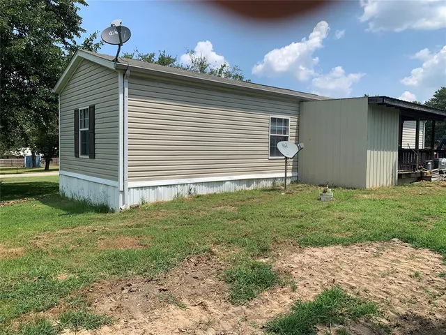 Photo 8 — 277 N Erie Street, Canadian, OK 74425