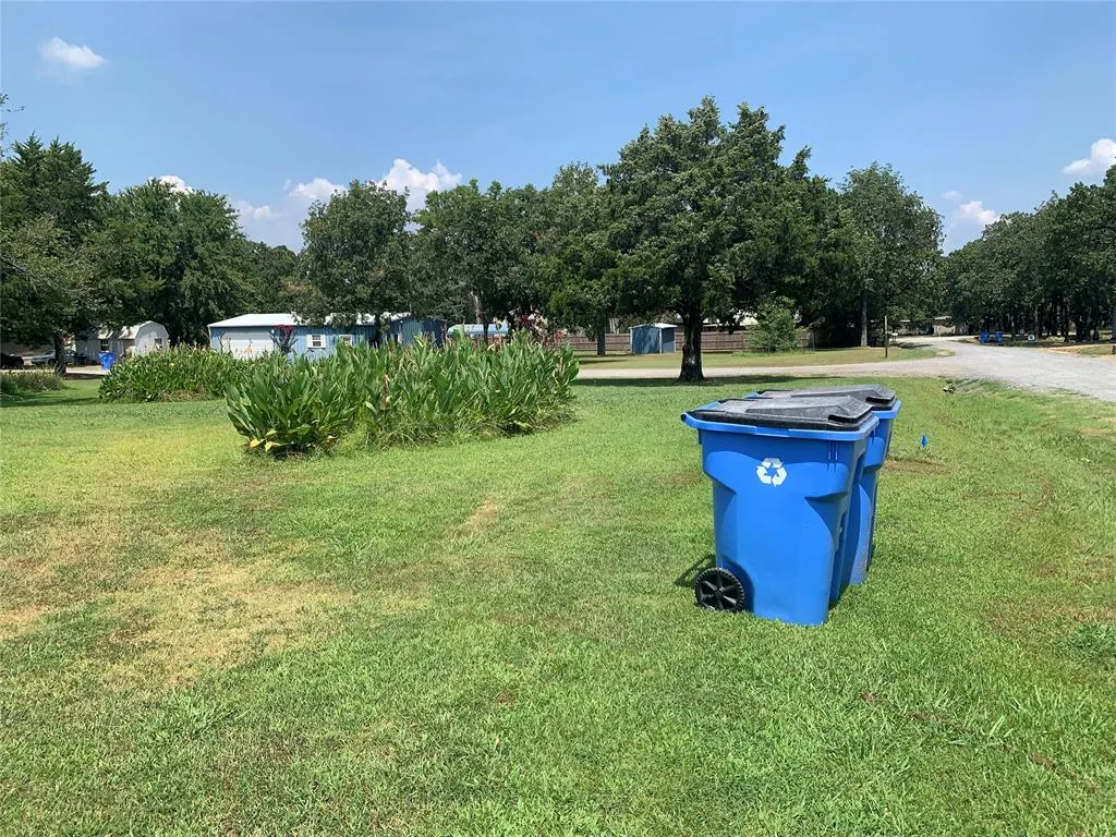 Photo 10 — 277 N Erie Street, Canadian, OK 74425