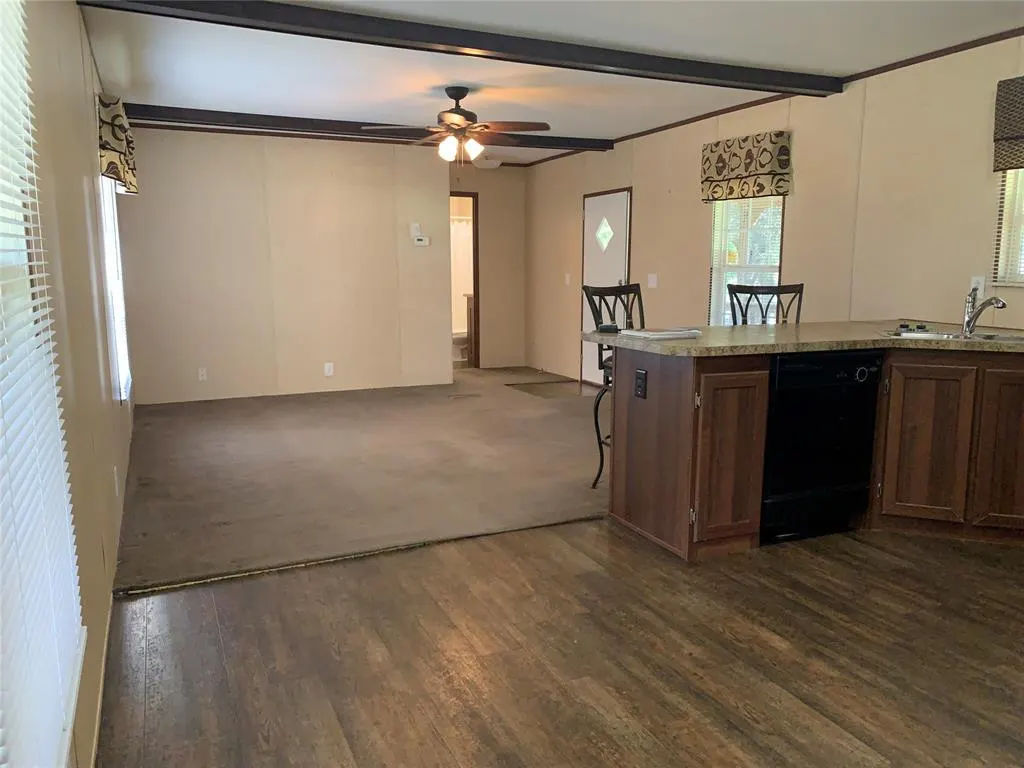 Photo 12 — 277 N Erie Street, Canadian, OK 74425