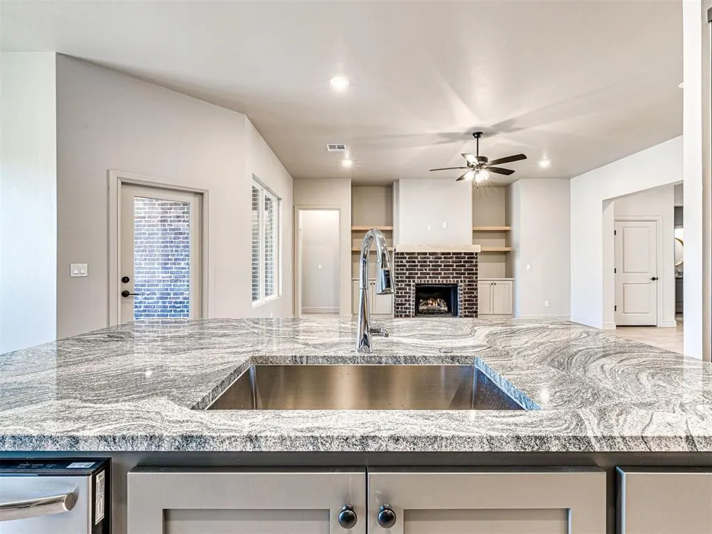 Photo 16 — 9608 Sultans Water Way, Yukon, OK 73099
