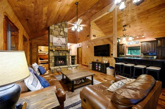 Photo 7 — 248 Woodland Circle, Broken Bow, OK 74728