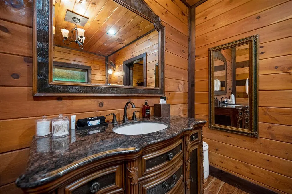 Photo 12 — 248 Woodland Circle, Broken Bow, OK 74728