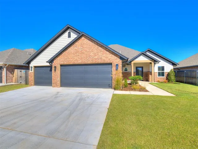 Front exterior — 11013 NW 19th Street, Yukon, OK 73099