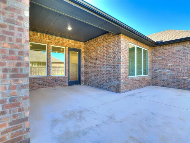 Photo 4 — 11013 NW 19th Street, Yukon, OK 73099