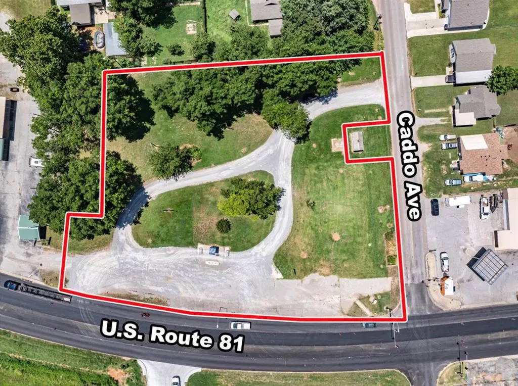 Photo 2 — 1007 S Broadway Street, Marlow, OK 73055
