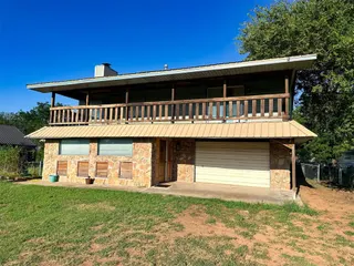 Sold home at 409 S Stanley Boulevard
