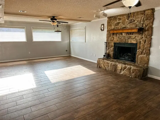 Photo 8 — 409 S Stanley Boulevard, Fort Cobb, OK 73038