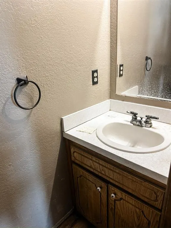 Photo 16 — 409 S Stanley Boulevard, Fort Cobb, OK 73038