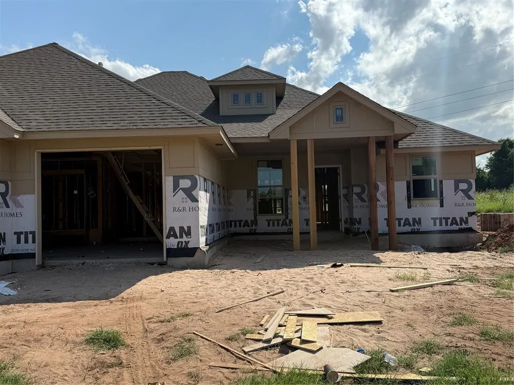 Photo 2 — 3200 Canadian Trail Court, Noble, OK 73068