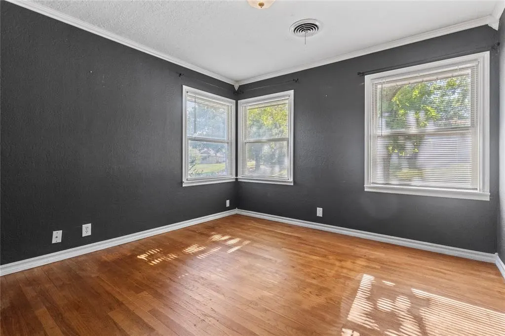 Photo 14 — 606 N 6th Street, Weatherford, OK 73096
