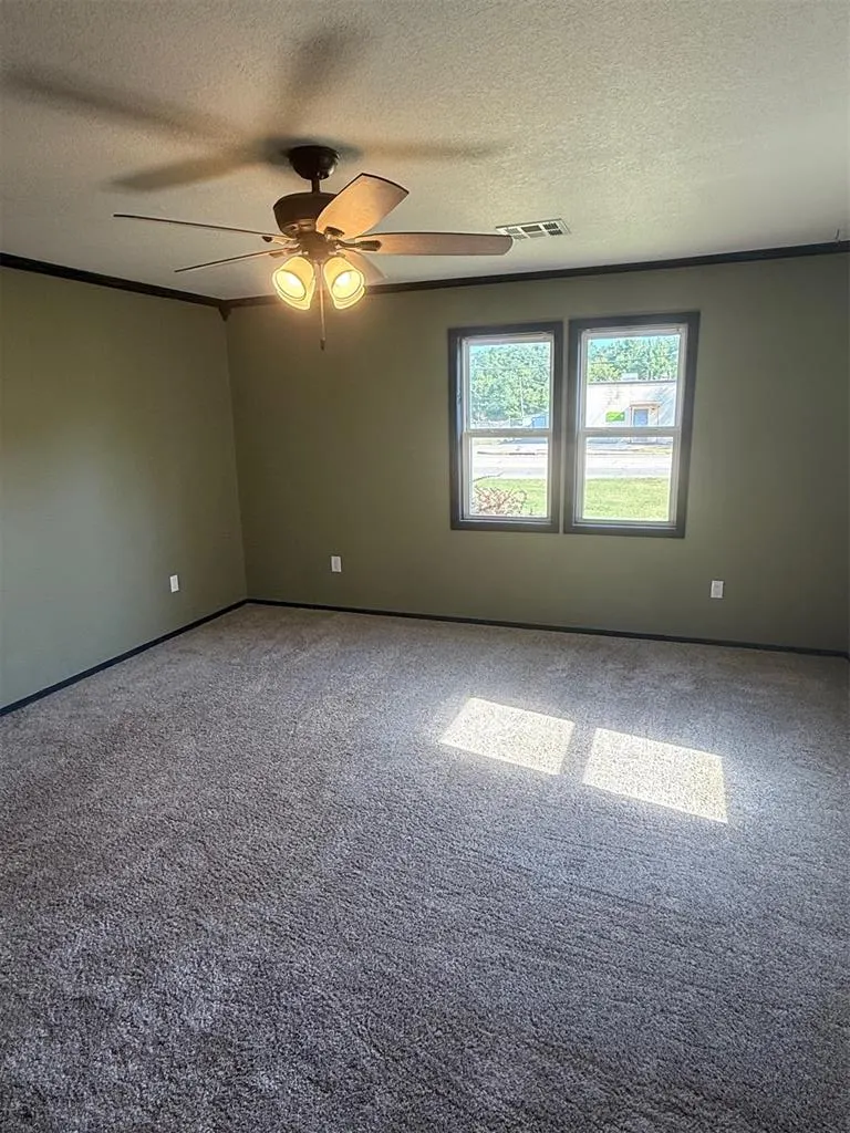 Photo 17 — 331 W Carl Hubbell Boulevard, Meeker, OK 74855