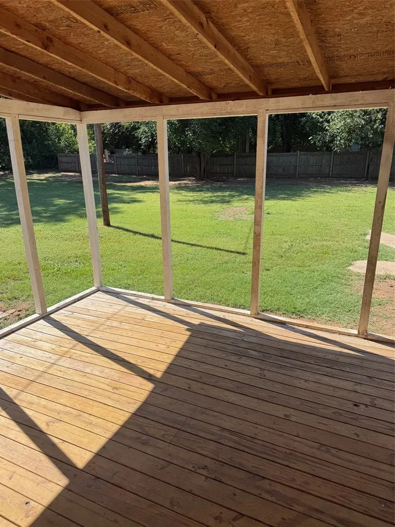 Photo 24 — 331 W Carl Hubbell Boulevard, Meeker, OK 74855