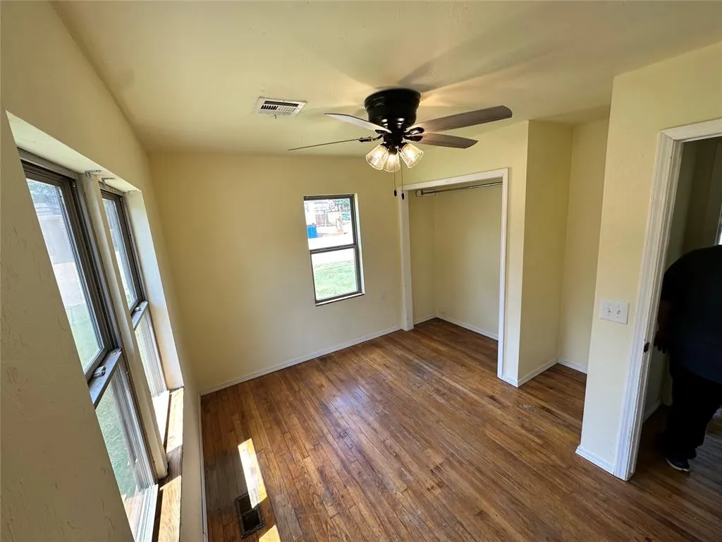 Photo 31 — 331 W Carl Hubbell Boulevard, Meeker, OK 74855