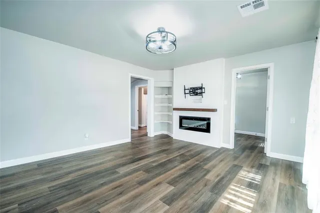 Photo 2 — 609 Dogwood Avenue, Wellston, OK 74881