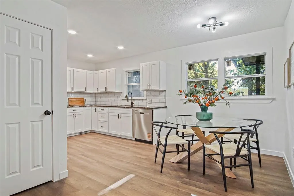 Photo 13 — 223 N 16th Street, Chickasha, OK 73018