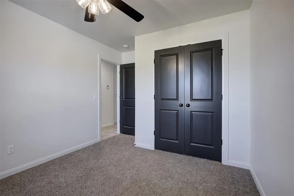 Photo 36 — 2020 W Flintlock Way, Mustang, OK 73064