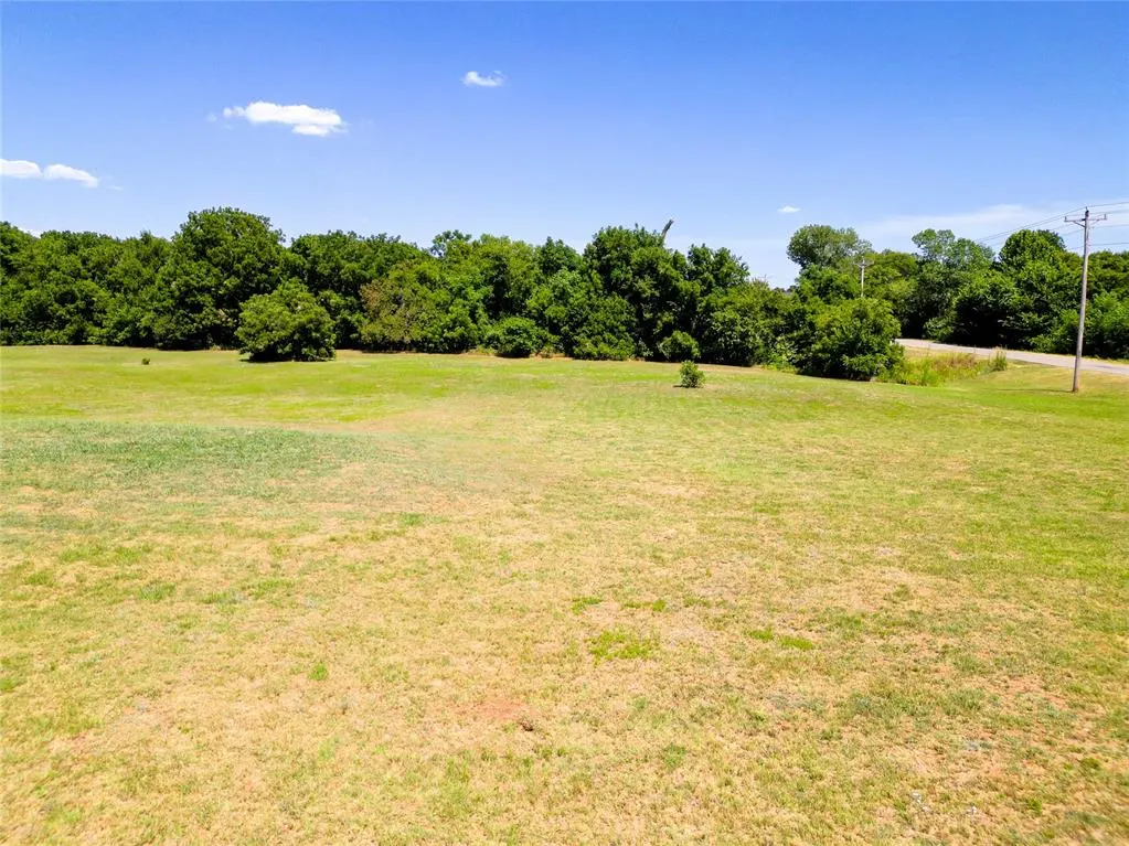Photo 2 — Walnut Drive, Tuttle, OK 73089