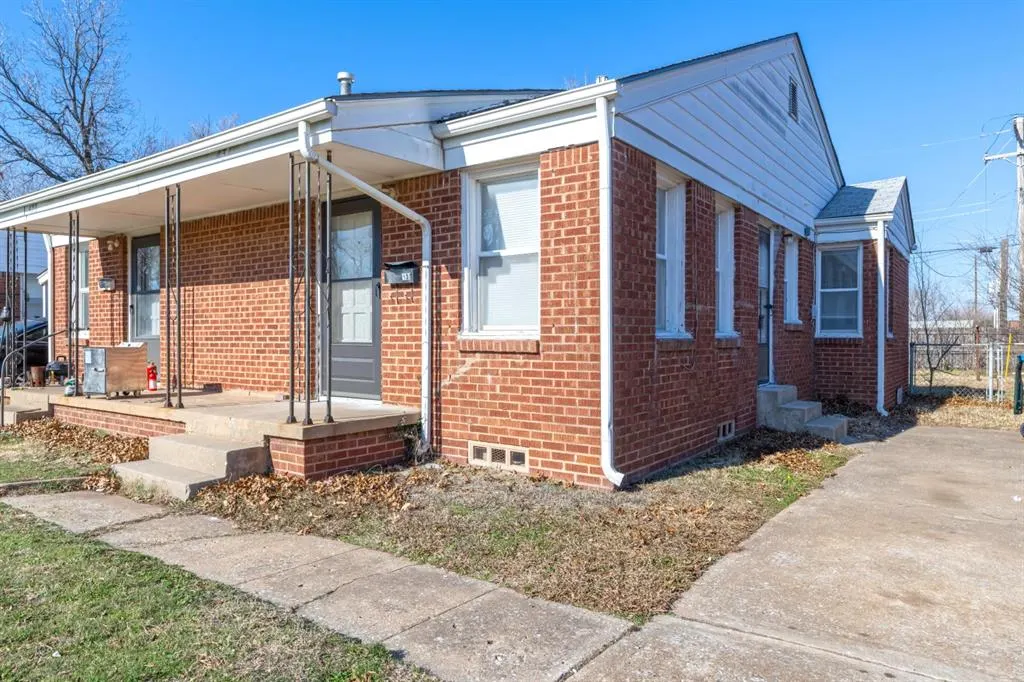 Front exterior — 431 Showalter Drive, Midwest City, OK 73110