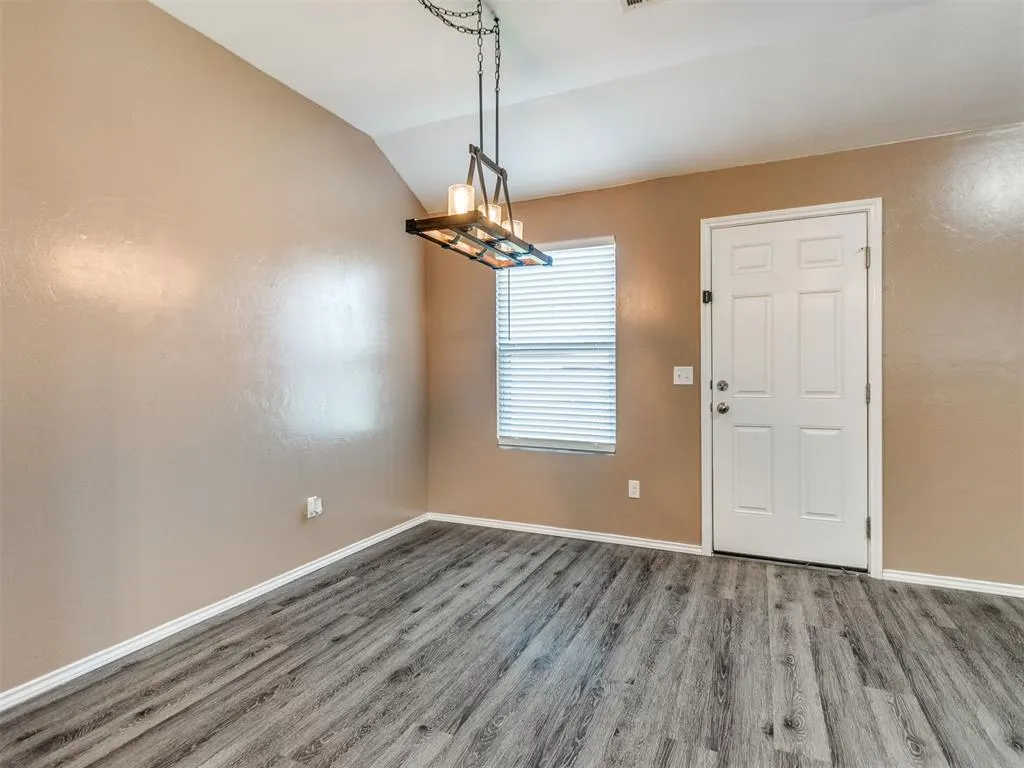 Photo 5 — 5632 DUNLIN Road, Oklahoma City, OK 73179