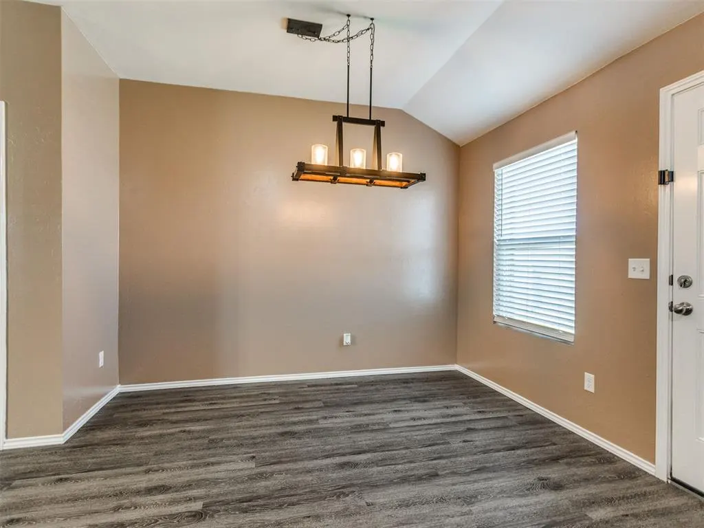 Photo 6 — 5632 DUNLIN Road, Oklahoma City, OK 73179