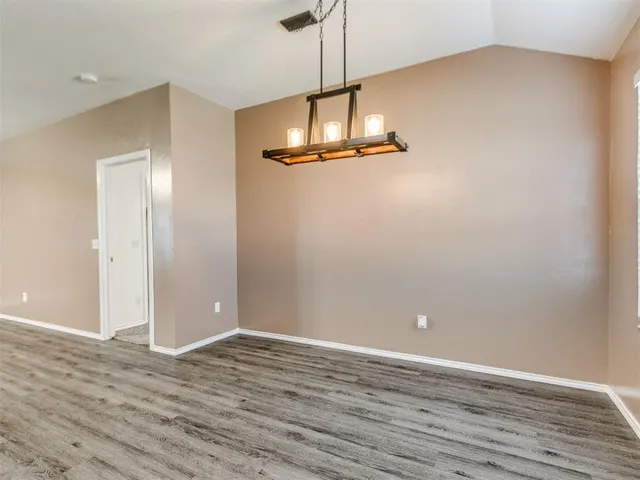 Photo 7 — 5632 DUNLIN Road, Oklahoma City, OK 73179