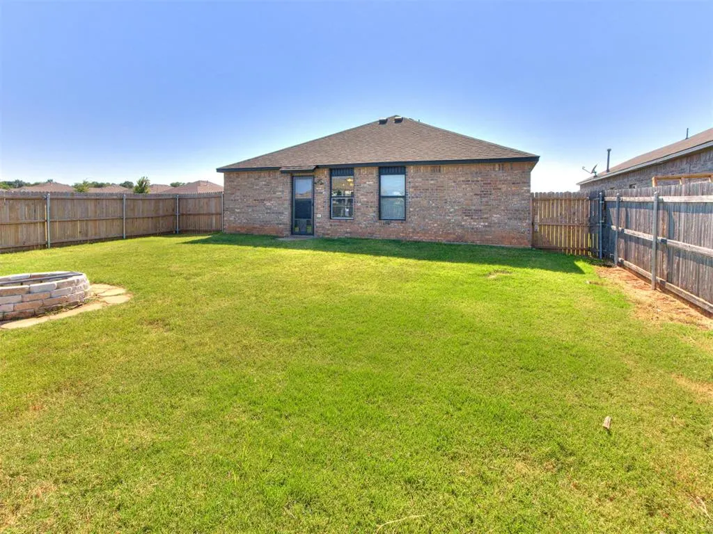 Photo 34 — 5632 DUNLIN Road, Oklahoma City, OK 73179