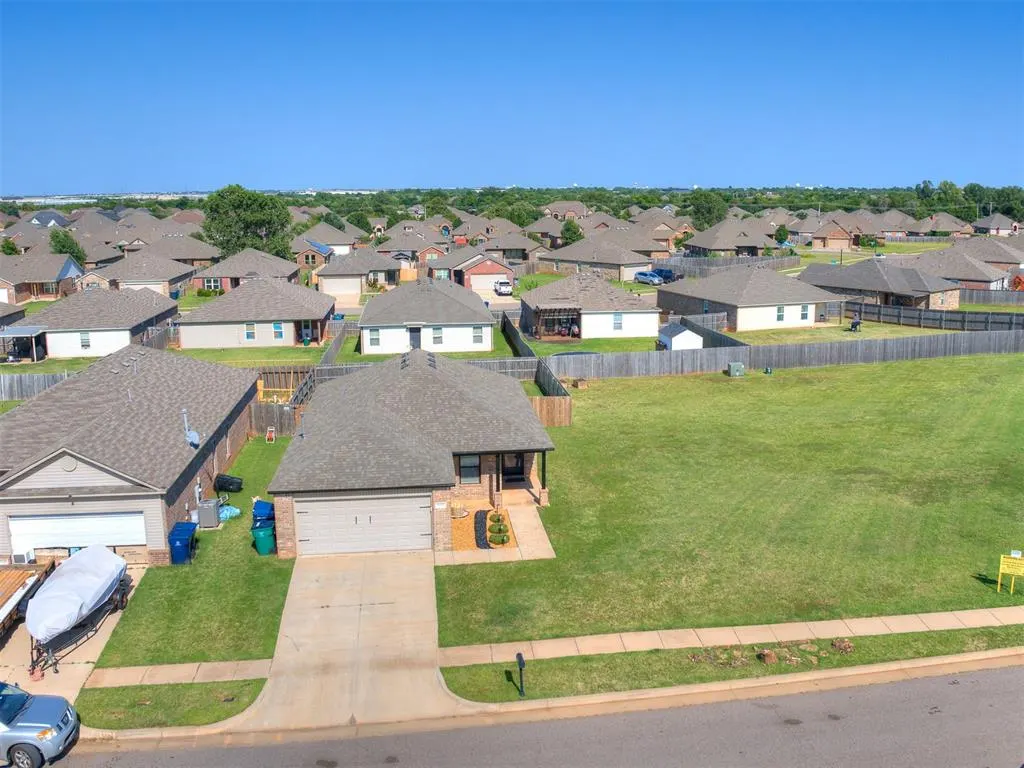 Photo 37 — 5632 DUNLIN Road, Oklahoma City, OK 73179