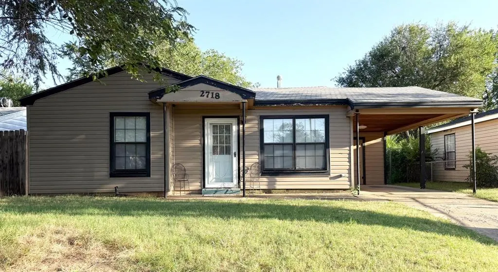 Front exterior — 2718 SW H Avenue, Lawton, OK 73505