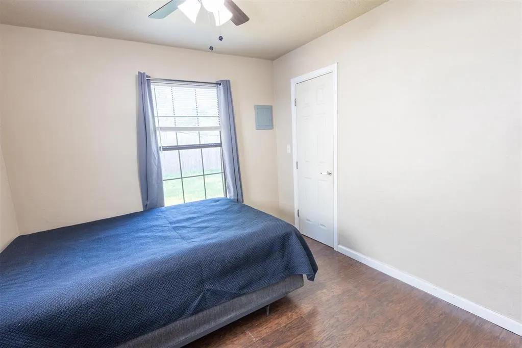 Photo 13 — 2718 SW H Avenue, Lawton, OK 73505