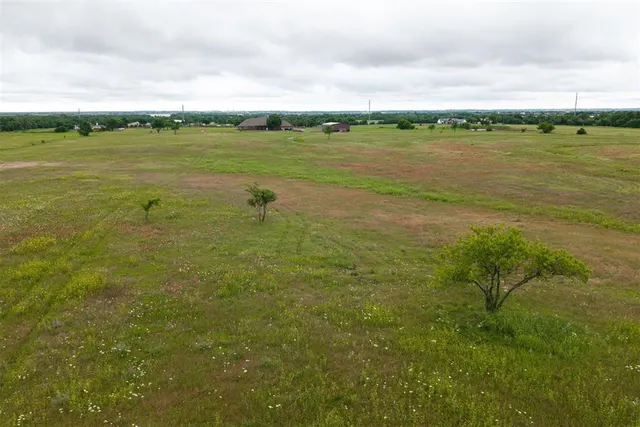 Front exterior — NE Edmond Road, Piedmont, OK 73078