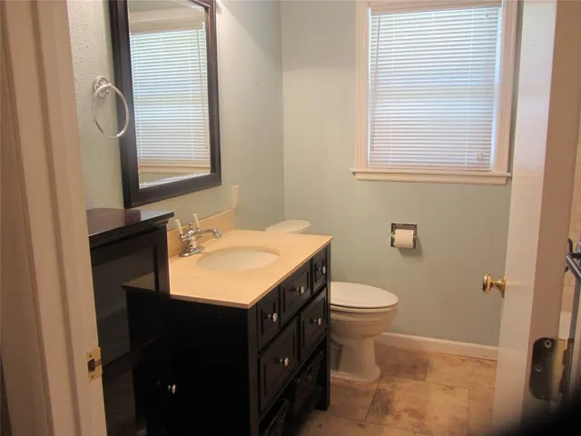 Photo 6 — 3701 N Drexel Boulevard, Oklahoma City, OK 73112
