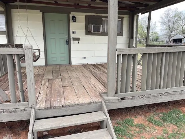 Photo 2 — 802 N 7th Street Street, Sayre, OK 73662