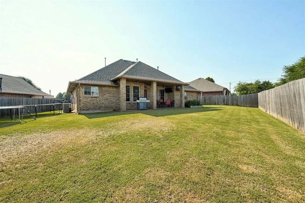 Photo 28 — 8901 Estelle Court, Oklahoma City, OK 73135