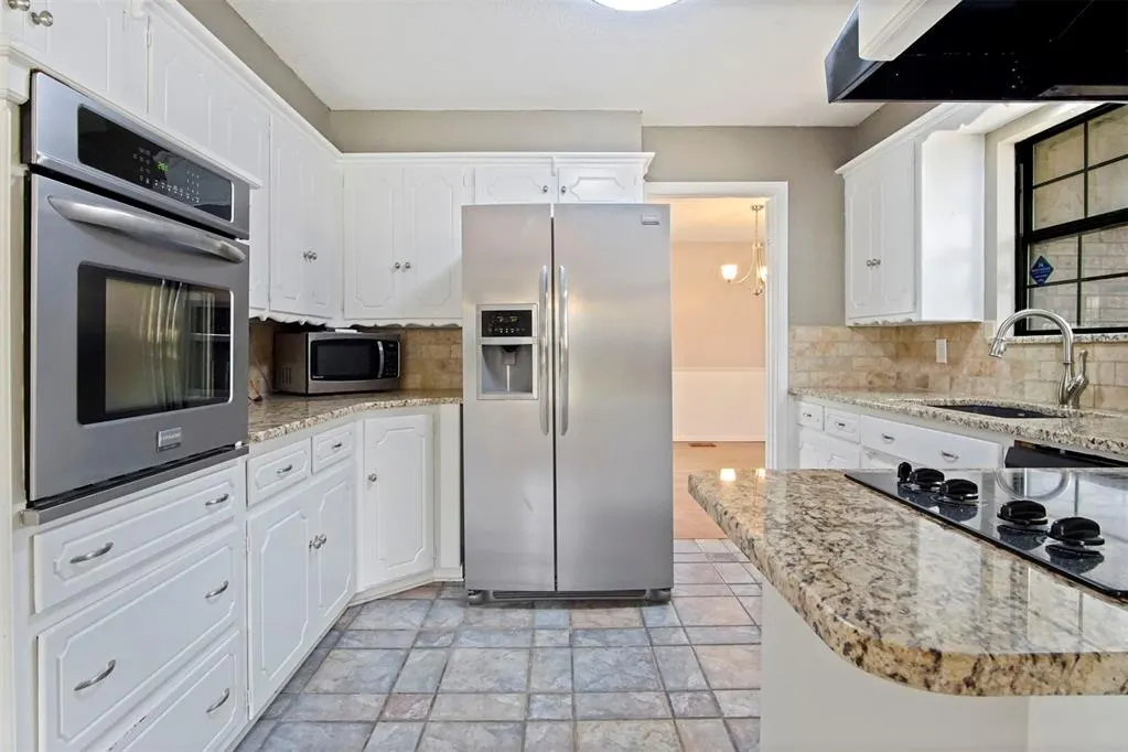 Photo 8 — 6200 N Allison Drive, Oklahoma City, OK 73112