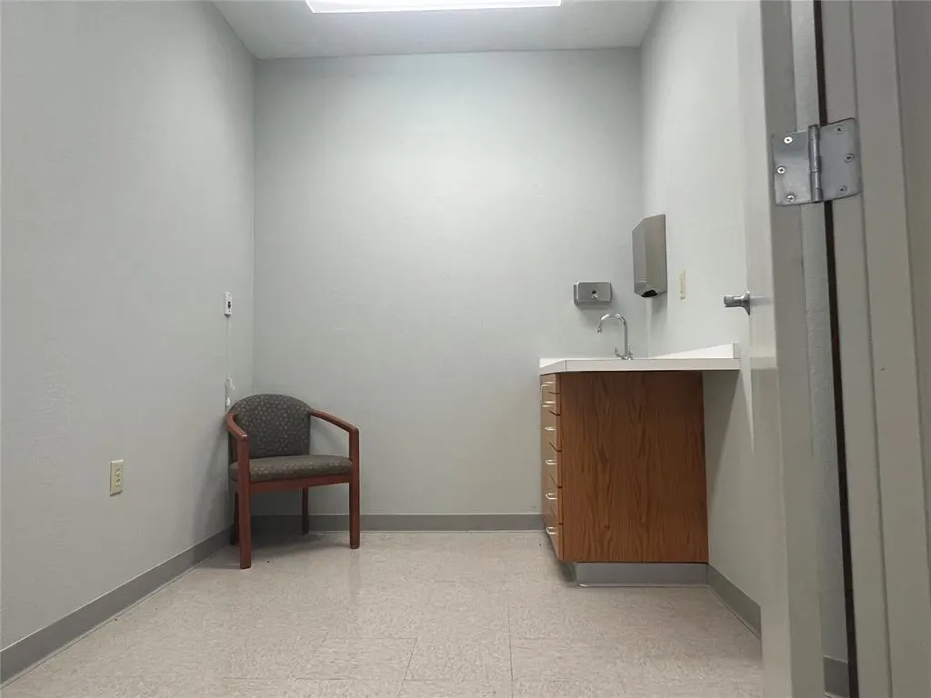 Photo 32 — 1506 E Lincoln Road, Idabel, OK 74745