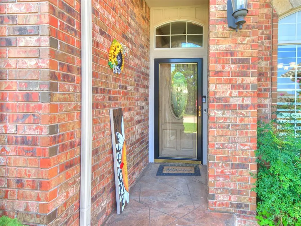 Photo 4 — 12428 Elizabeth Drive, Midwest City, OK 73130