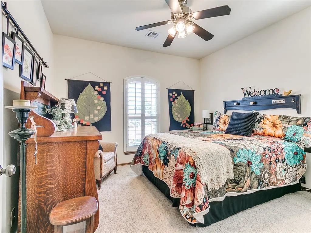 Photo 13 — 12428 Elizabeth Drive, Midwest City, OK 73130