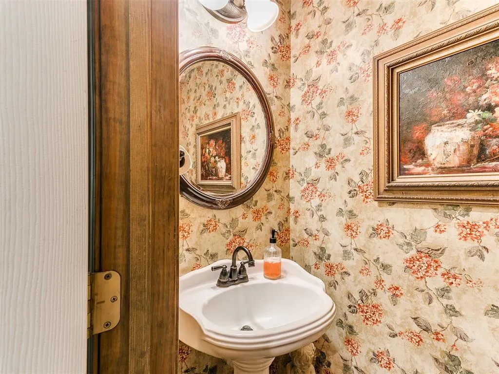 Photo 31 — 12428 Elizabeth Drive, Midwest City, OK 73130