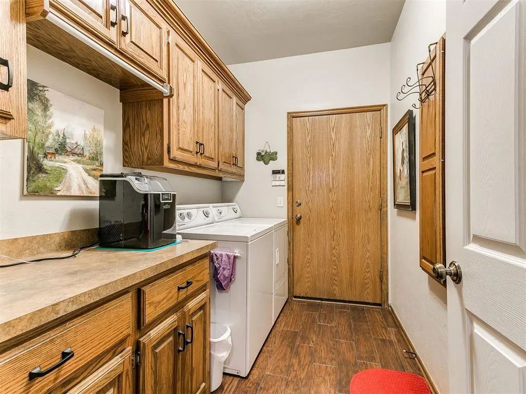 Photo 32 — 12428 Elizabeth Drive, Midwest City, OK 73130