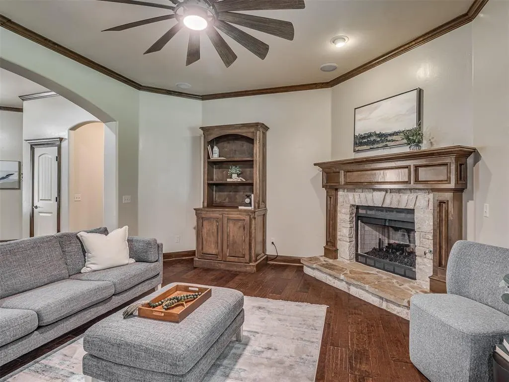 Photo 10 — 8275 Elk Grove, Blanchard, OK 73010