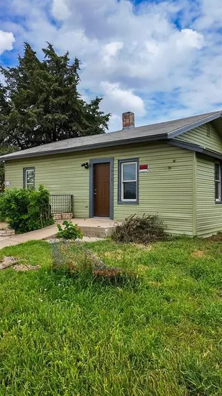Sold home at 1312 S Barnes Avenue