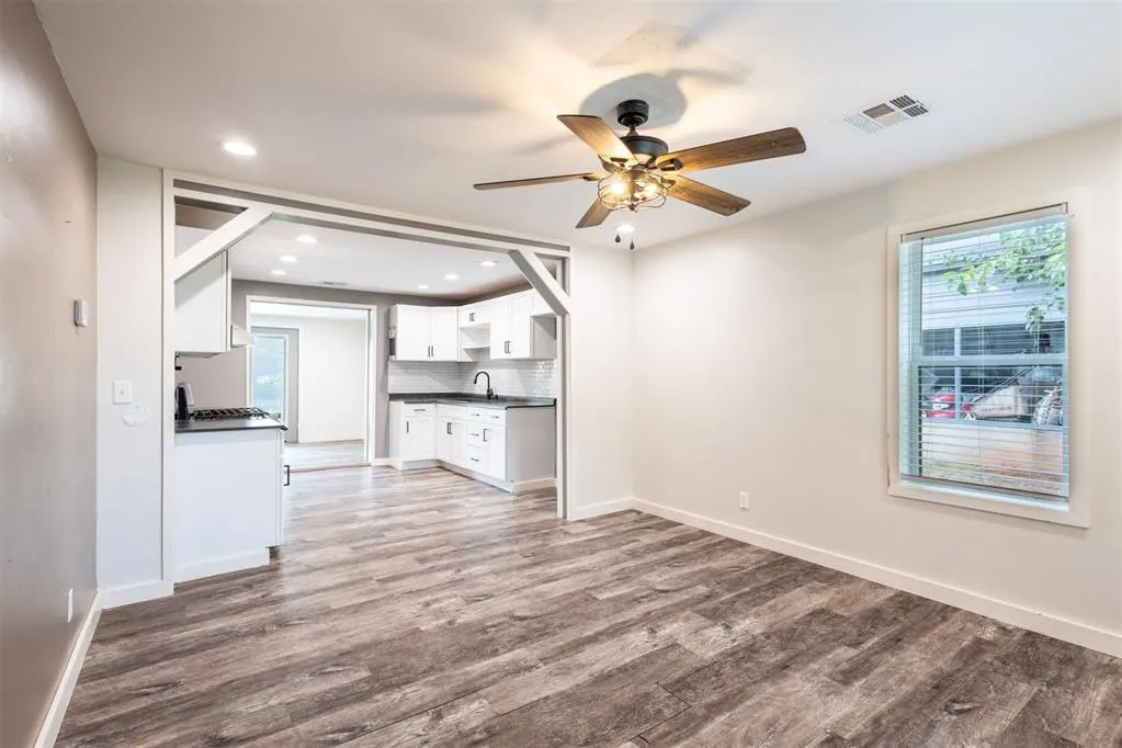 Photo 5 — 1304 N College Street, Cordell, OK 73632