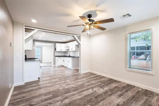 Photo 5 — 1304 N College Street, Cordell, OK 73632