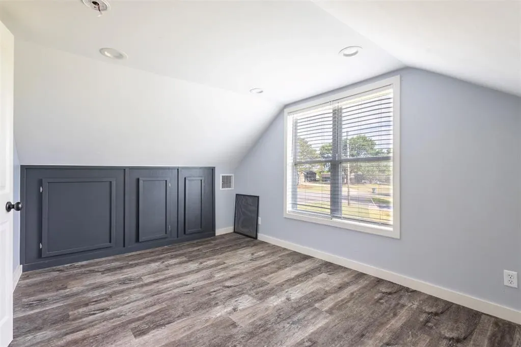 Photo 18 — 1304 N College Street, Cordell, OK 73632