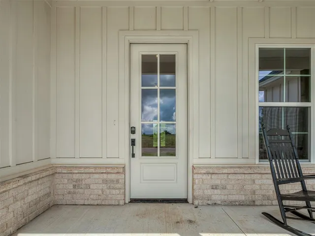 Photo 7 — 6921 Lake View Court, Cashion, OK 73016