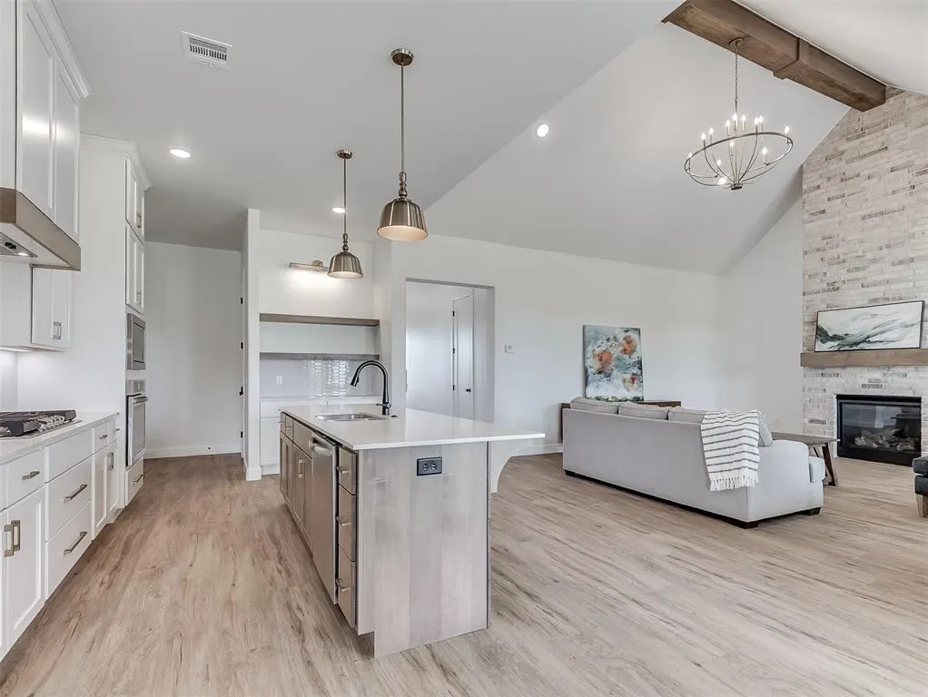 Photo 19 — 6921 Lake View Court, Cashion, OK 73016